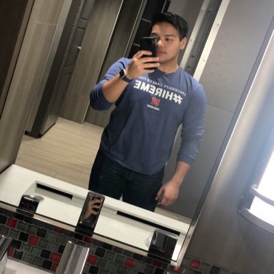 Profile Picture of Anthony Vu (@avuroom) on Twitter