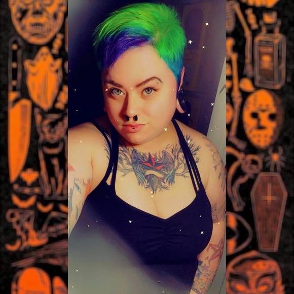 Profile Picture of Cheyenne Starbird (@wildhorrorchild) on Poshmark