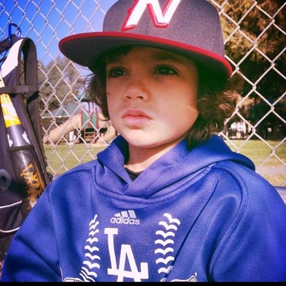 Profile Picture of Hayden Hull (@hayden_10) on Poshmark