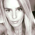 Profile Picture of Sharon Earnest (@sggdesigns88) on Instagram