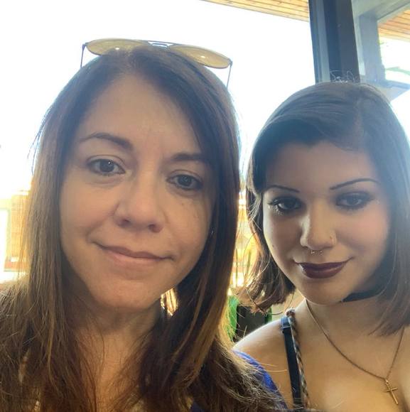 Profile Picture of Ana Michael (@amichael7) on Poshmark