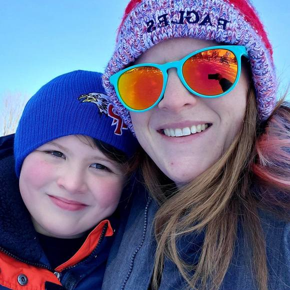 Stephanie Grassl - Poshmark Profile Picture of Stephanie Grassl (@grasslse) on Poshmark