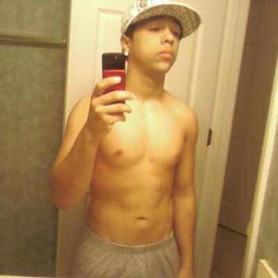 Profile Picture of James Bess (@jfly9) on Twitter