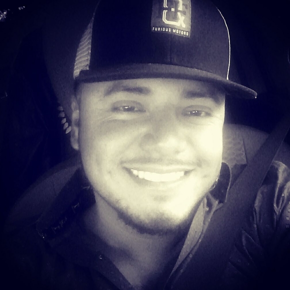 Profile Picture of Jaime Perales (@jaimeperales) on Poshmark