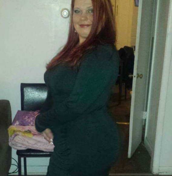 Profile Picture of Robin Parker (@robin0704) on Poshmark