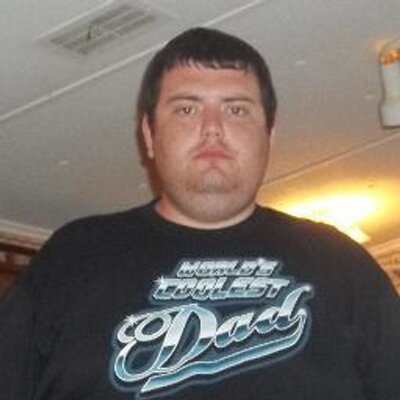 Profile Picture of Dustin Bussell (@dustinbussell) on Twitter