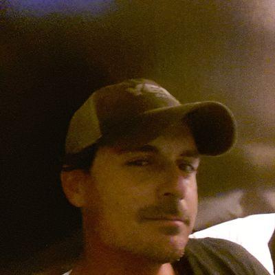 Profile Picture of Joe Domingue (@37743631826144f) on Twitter