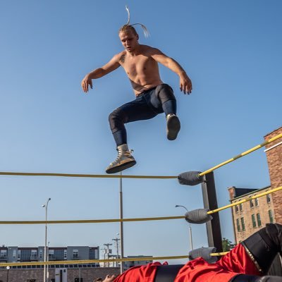 Profile Picture of Arlen James Kaspari (@AwesomeAJK) on Twitter