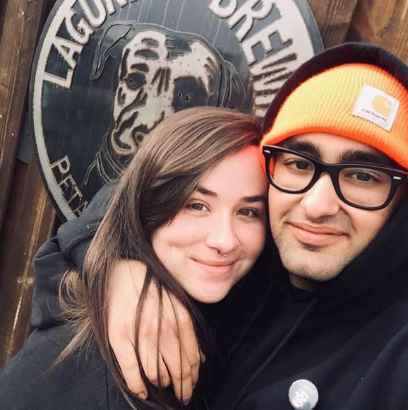 Profile Picture of Julian Loya (@julianloya93) on Poshmark