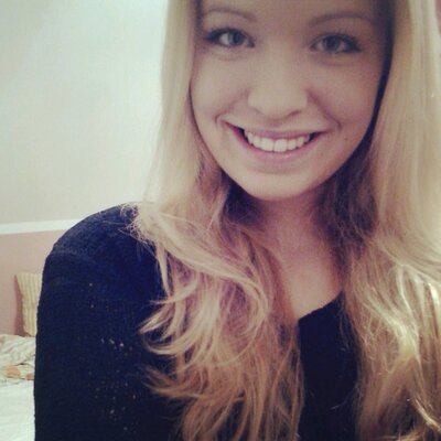 Profile Picture of Julia Hahn (@haenchenjuli) on Twitter