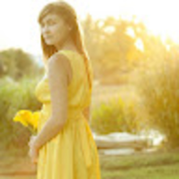 Profile Picture of Jamie Ahlgrimm (@thrmnclrhgs) on Poshmark