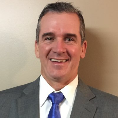 Profile Picture of Barry Harrell (@Elthroco2b189) on Twitter