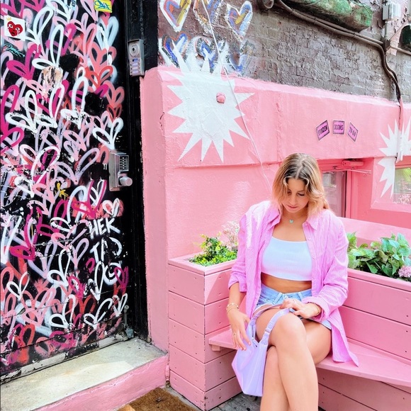Profile Picture of Olivia Jaccoma (@ojaccoma) on Poshmark