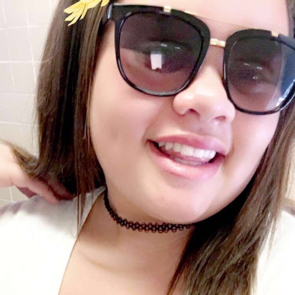 Profile Picture of Lailani Givens (@lailani1624) on Poshmark