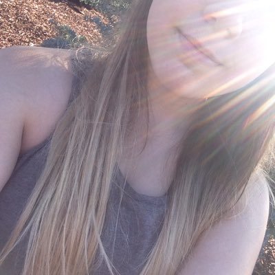 Profile Picture of Amy (@Amy__tudor1) on Twitter