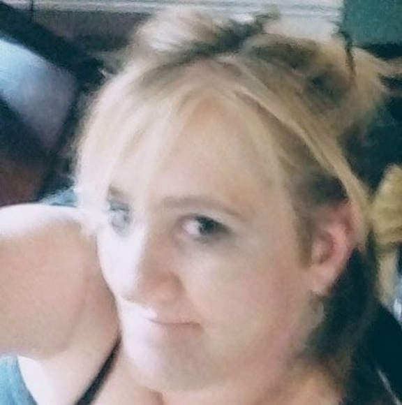 Profile Picture of Jody Harston (@jodyharston4) on Poshmark