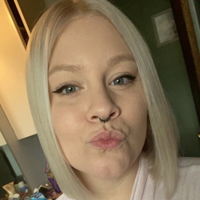 Profile Picture of Haley Thomas (@haley_thomas24) on Twitter