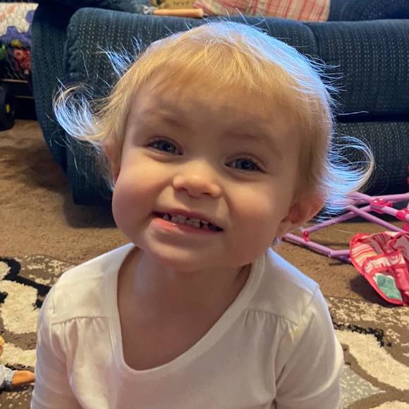 Profile Picture of Joy Best (@joyfbest1) on Poshmark