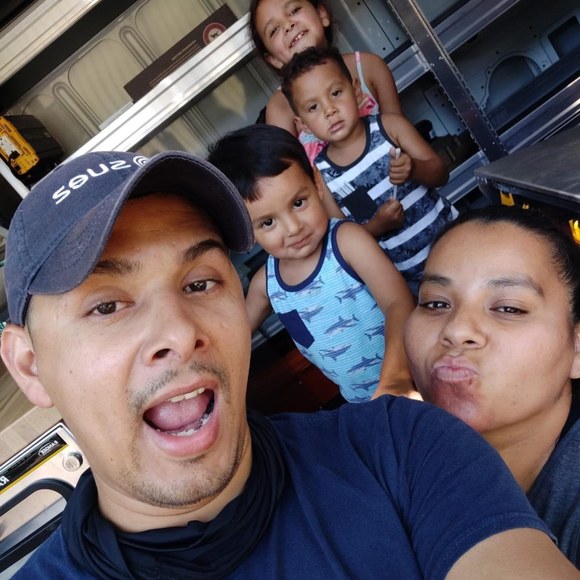 Profile Picture of Lorena Castillo (@lorena1226) on Poshmark