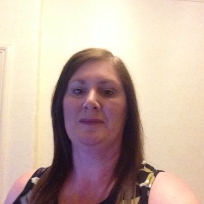 Profile Picture of Alison Joyce Cox (@CoxJocye) on Twitter