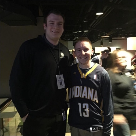 Profile Picture of Matt Steiner (@mattsteiner22) on Poshmark