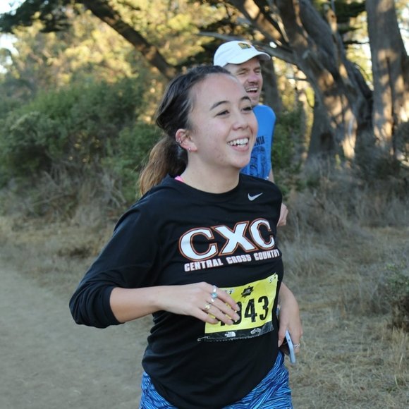 Jacquelyn Broader - Poshmark Profile Picture of Jacquelyn Broader (@jbroader) on Poshmark