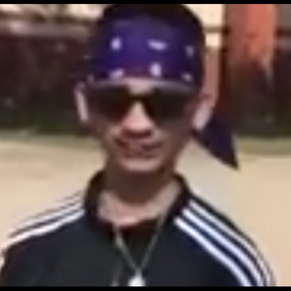 Profile Picture of Bradley Breisch (@bradleybreisch) on Poshmark