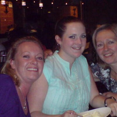 Profile Picture of Shelley Waite (@shellthebell123) on Twitter