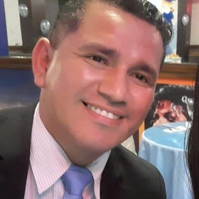 Profile Picture of Ronald Bocanegra Monge (@BocanegraMonge) on Twitter