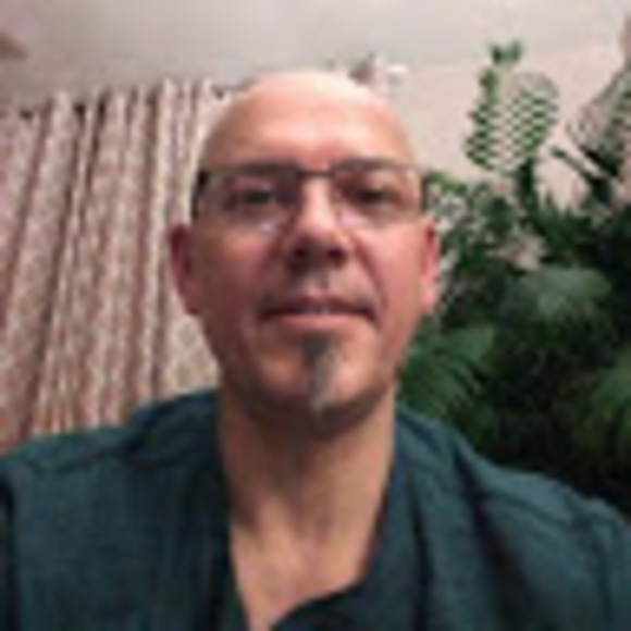 Profile Picture of Scott m. Stodola (@scottmstodola) on Poshmark