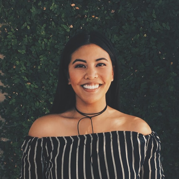 Profile Picture of Alissa Duong (@aduong35) on Poshmark