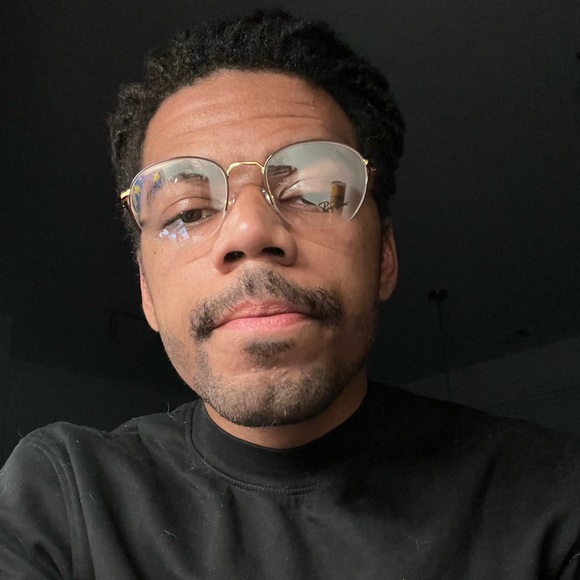Profile Picture of Joshua Leatherberry (@leatherberryj) on Poshmark