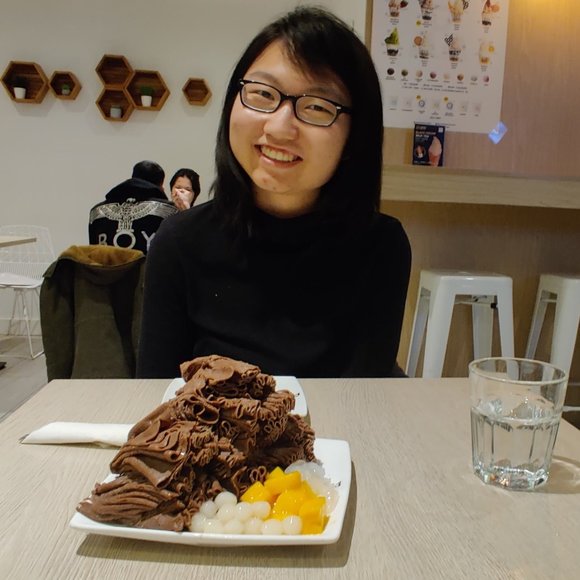 Profile Picture of Catherine Zhang (@mayalena1992) on Poshmark