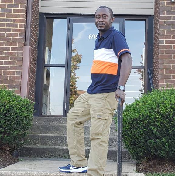 Peter Etung mbi - Poshmark Profile Picture of Peter Etung mbi (@petermbi) on Poshmark