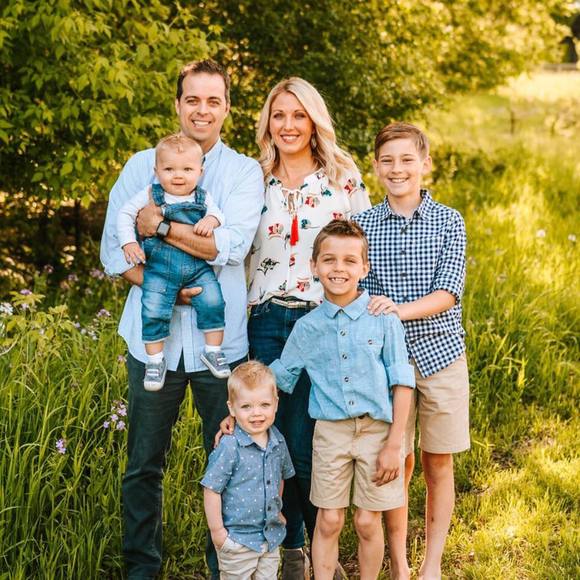 Profile Picture of Abby Traxler (@abbazab7) on Poshmark