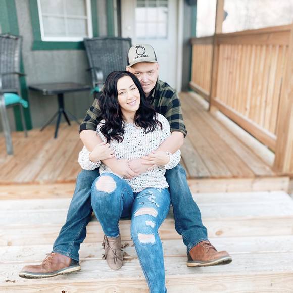 Profile Picture of Stefanie Miers (@soon2bterry) on Poshmark