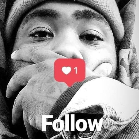 Profile Picture of Itz Mainey (@mtg100) on Poshmark