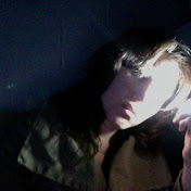 Lisa Lenarz - Youtube Profile Picture of Lisa Lenarz (@Lipschtik) on Youtube