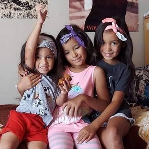 Profile Picture of Breanna Lazarus (@rawrbre) on Poshmark