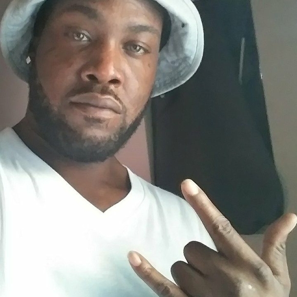 Profile Picture of Angelo Murphy (@shoes22me) on Poshmark