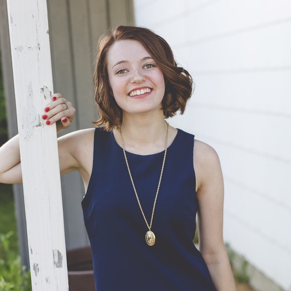Profile Picture of Adia Matousek (@amatousek) on Poshmark
