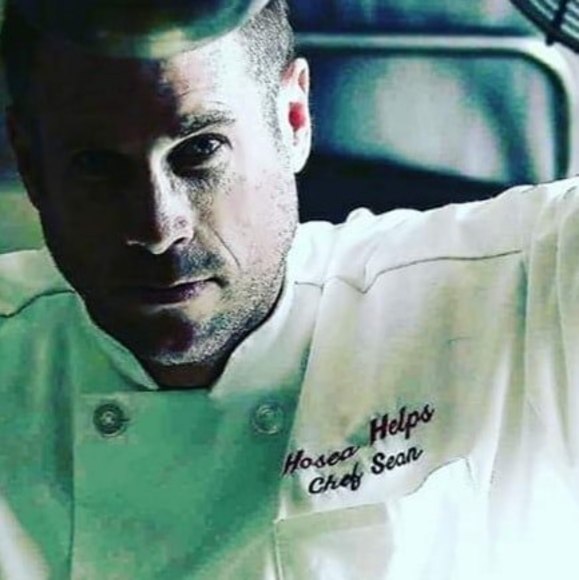 Profile Picture of Sean Peek (@peeksean) on Poshmark