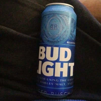 Profile Picture of Steph Stole My Beer (@BryanKramer69) on Twitter