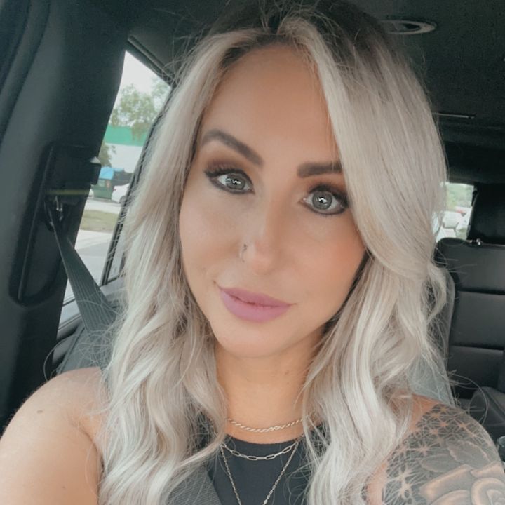 Profile Picture of Stacie Baird (@staciebaird) on Tiktok