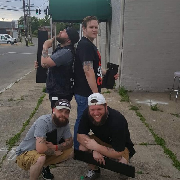 Profile Picture of Tad Dezarn (@mattatreya) on Poshmark