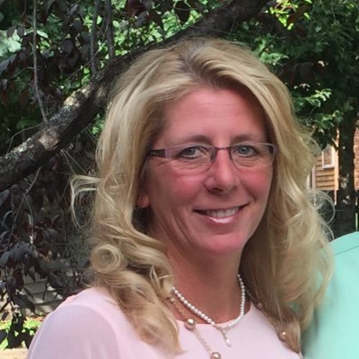 Profile Picture of Lu Ann Vander Zanden (@LuZanden) on Twitter