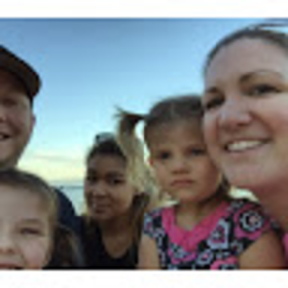 Profile Picture of Clay Grosskopf (@fidjit707) on Poshmark