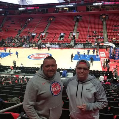 Profile Picture of James Scholl (@Zooko77) on Twitter