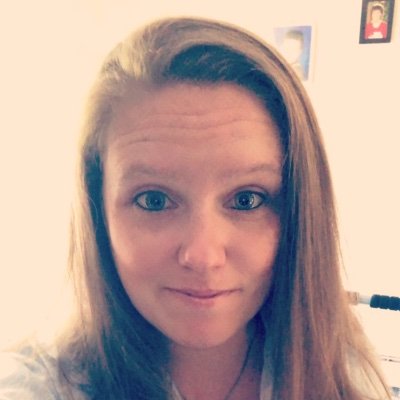 Profile Picture of Julia Swindler (@Jewlz8507) on Twitter