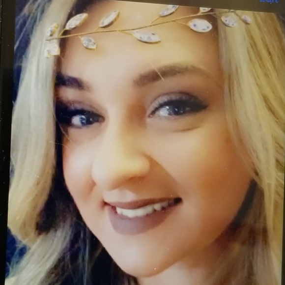 Profile Picture of Megan Buoniconti (@mimic9977) on Poshmark